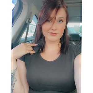 Meet your Posher, Brittni